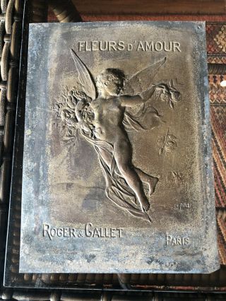 Fleurs D Amour By Roger And Gallet Perfume 1910 - 1920 Antique Embossed Metal Sign