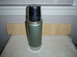 Vintage Stanley Aladdin " Green Vacuum Bottle Thermos A - 943b " Pint Hot/cold