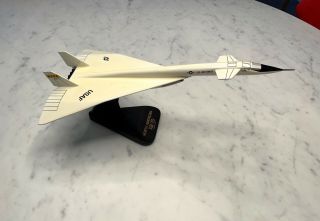North American Xb - 70 " Valkyrie " Supersonic Research Aircraft,  1:150 Wood Model