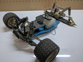 Vintage Kyosho 1/10 Scale 2WD Rolling Chassis,  Parts only 2