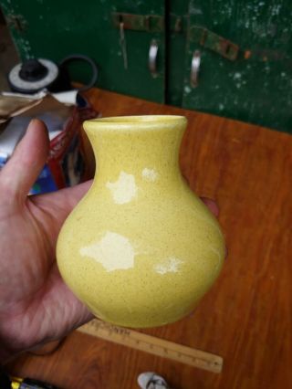 Red Wing vintage speckled yellow small vase no m1550 2