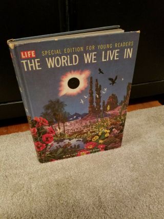 Vintage 1956 The World We Live In Life De Luxe Golden Book For Young Readers Hc