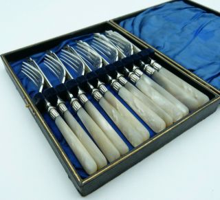 Victorian Cased Set Silver Plated Mother Of Pearl Fish Knives Forks - 2 X 6 = 12