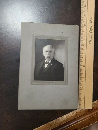 Vntg 1890s Columbus Ohio " Dignified Man " Gar Civil War Cabinet Card Photograph