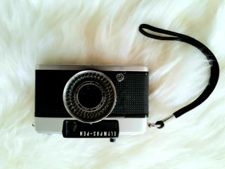 Anteka Olympus Pen Ee - 2 Vintage Pocket Compact Film Camera Zuiko F/3.  5 28mm Lens
