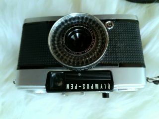 Anteka Olympus Pen EE - 2 Vintage Pocket Compact Film Camera Zuiko f/3.  5 28mm Lens 2