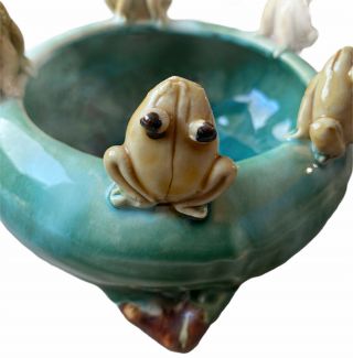 VTG CERAMIC Bamboo Footed Bowl Planter 5 Frogs On Rim Lily Pad Majolica Style 3