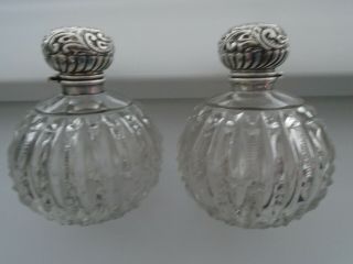 Antique Silver Top Hobnail Cut Glass Perfume Bottle 1902 Walker & Hall