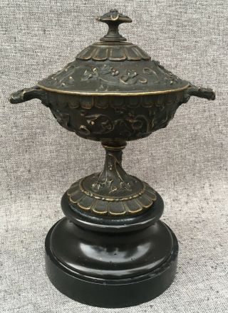 Antique french cup bowl made of bronze on marble 19th century Napoleon III 3