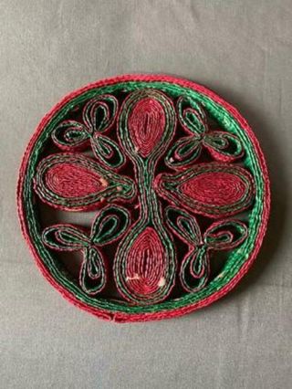 Vintage Red And Green Rattan Wicker Round Table Trivet Wall Decor Boho Jl