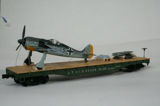 50 ' FLAT CAR w/WWII ERA GERMAN FOCKE - WULF Fw 190 AIRCRAFT CUSTOM LOAD - IMMACULATE 2