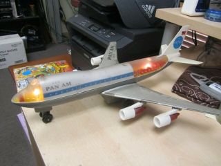 Vintage Pan Am 747 Jumbo Jet Battery Powered With See Thru Cabin