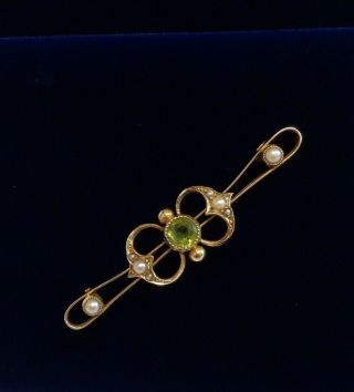 Antique Art Nouveau Peridot And Seed Pearl Brooch 625 (15ct) Gold - Length 40mm