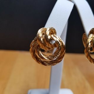 Vintage Signed Avon Clip On Earrings Gold Tone Knots 3