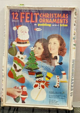 Vintage Christmas Felt Ornament Craft
