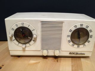 Vintage 1952 Rca Victor Tube Radio Model 2 - C - 522 2c522 Victor Talking Machine