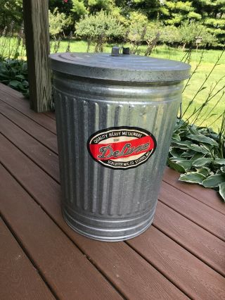 Vintage Galvanized Ribbed Early Deluxe Trash Can Usa Made 20 Gal W/orig.  Sticker