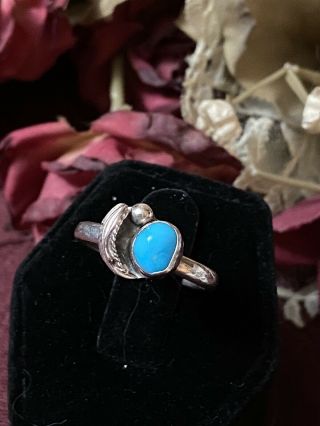 Vintage Sterling Silver 925 Turquoise Stone Navajo Feather Ring Size 7.  25 Native
