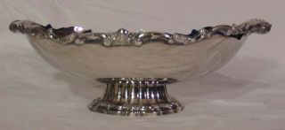 Lunt Silverplate Oval Footed Centerpiece Fruit Bowl Eloquence 17 " A75