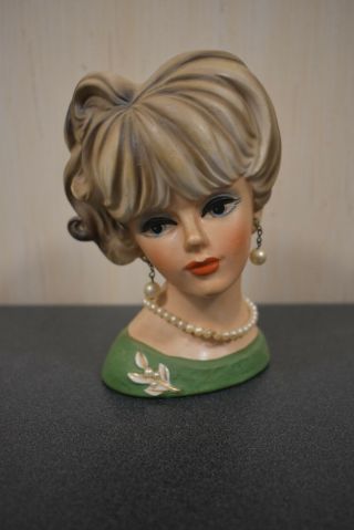 Vintage Napcoware Lady Head Vase C7472 5 1/2” Tall Pearls Earrings