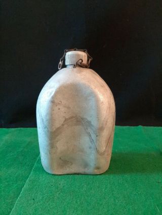 Vintage United States Military Army Soldier Water Canteen Branded Us Maco 1942