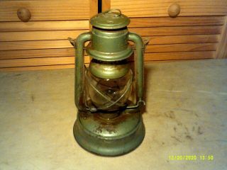 Vintage Antique Oil Lantern Lamp Embury Mfg Co 350 Little Supreme Warsaw N.  Y.