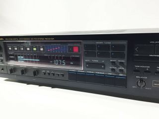 Vintage Realistic Sta - 2700 Quartz Synthesized Receiver But (read)