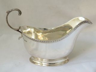 Solid Sterling Silver Sauce Boat - London 1923 - Pearce & Sons