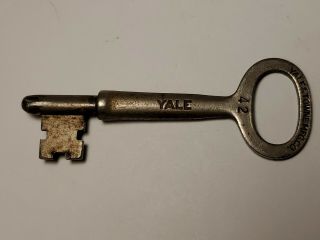 Vtg Yale & Towne Mfg Co Usa Marked No 42.  Solid Steel Barrel Skeleton Key