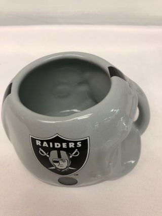 Vintage 1986 Oakland Raiders NFL Football Helmet Coffee Cup Gray Black 2