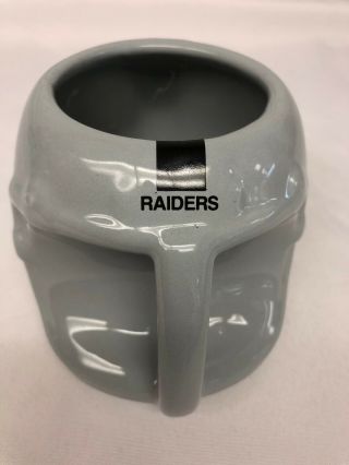 Vintage 1986 Oakland Raiders NFL Football Helmet Coffee Cup Gray Black 3