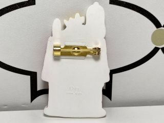 Signed UFS Hallmark Vintage Snoopy Christmas Brooch Pin Lights Dog House Jewelry 2