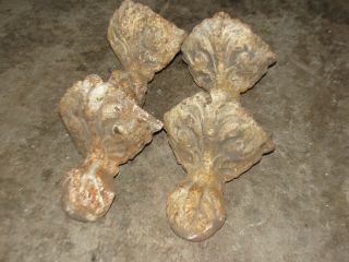 Complete Set Of 4 Antique Cast Iron Ball And Claw Foot Tub Feet Legs England