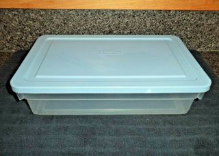 Vtg Rubbermaid Lg 1 Gal.  Rectangular Food Storage Container W/ Sky Blue Lid 0286