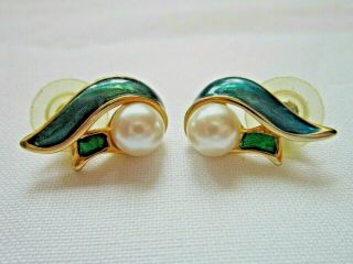 Vintage Jewellery Good Quality Gold Tone Earrings With Enamel & Pearl