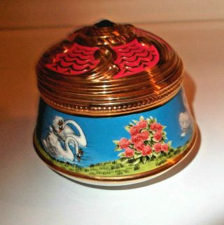 Franklin,  House Of Faberge.  Swan Lake Music Trinket Box.  Vintage 1991
