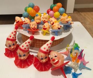 16 Vintage Wilton Clown Cake Cupcake Toppers B - Day,  20 Holders & 2 Balloon Picks