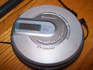 Vintage Panasonic Sl - Ct582v Am/fm Mp3 Cd Player With Headphones And