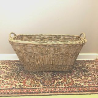 Primitive Antique Vtg Laundry Room Basket Farmhouse Wooden Bottom Wicker Oval 3