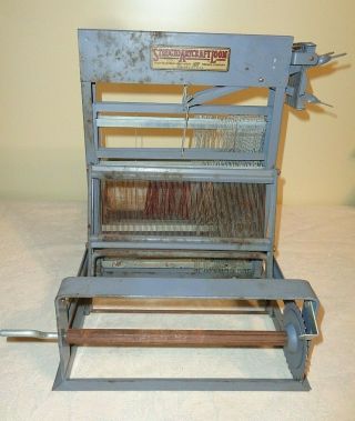 Vintage Antique Structo Artcraft 8 " Loom 4 Shaft Tabletop Weaving Craft Usa