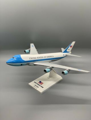 Skymarks Models Skr041 Air Force One Boeing 747 - 200 1:250 Scale