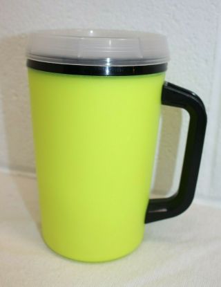 Vintage 20 Oz Aladdin Insulated Travel Coffee Cup Mug Neon Yellow W/ Lid