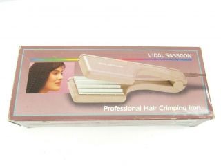 Vintage Vidal Sassoon Professional Hair Crimping Hot Iron Wave Crimper Vs142