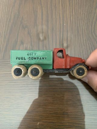 Antique 1920s Tootsietoy Toy Truck 10 Wheels