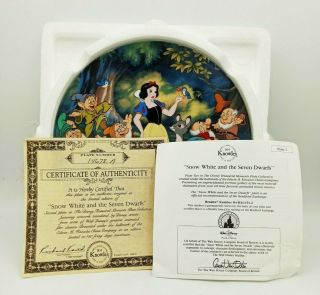 Vintage Walt Disney Snow White And The Seven Dwarves Collector Plate 2 Knowles