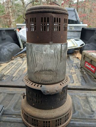 Vintage Perfection Kerosene Oil Heater Stove Metal Glass Globe