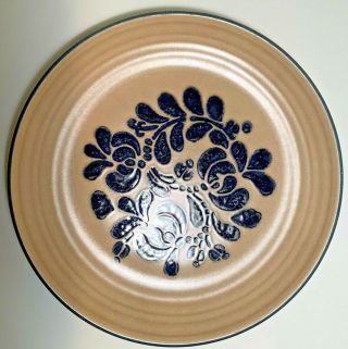 Vintage Pfaltzgraff Folk Art Dinner Plate 10 1/8 " Blue Tan Usa