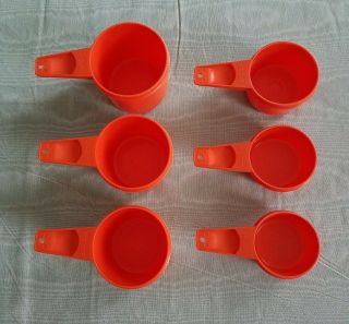 Vintage Tupperware Measuring Cups Orange Full Set Of 6,  1/4 Cup To 1 Cup