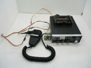 Vintage Midland 23 - Channel Cb Radio Model 13 - 882c Black And Chrome