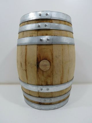 5 Gallon Oak Whiskey Barrel 17,  Inches Tall You Get This Barrel (b1 - 61a)
